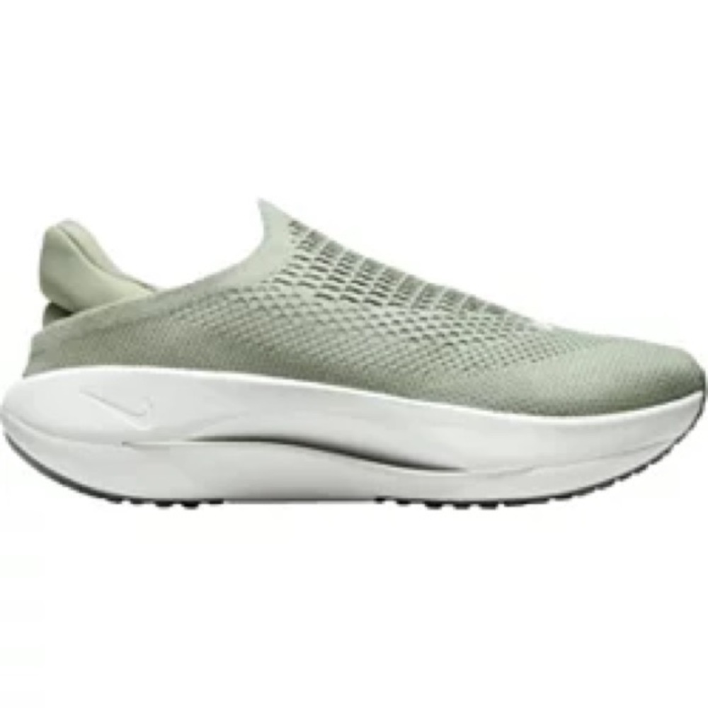 Nike Reina EasyOn Flyknit Jade Maternity Sneakers Green slipon 9.5 (FN0345-300)